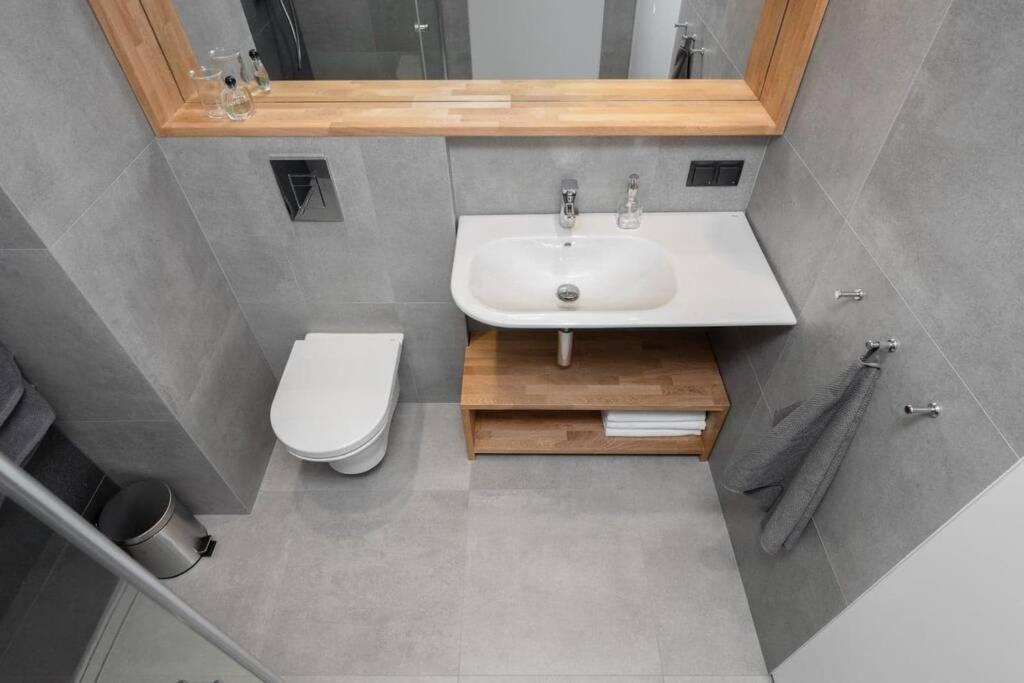Stylish Apartment Luminis In Krakow'S Kazimierz エクステリア 写真